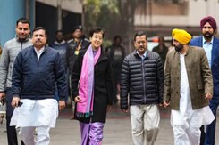 Poll Body Asks Delhi Electoral Chief To Investigate Complaints Filed By AAP Poll Body Asks Delhi Electoral Chief To Investigate Complaints Filed By AAP