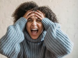 अपने क्रोध पर पाना है काबू तो इन 5 बातों का हमेशा रखें ख्याल, जरूरत से ज्यादा गुस्सा रिश्ते कर सकता है खराब  अपने क्रोध पर पाना है काबू तो इन 5 बातों का हमेशा रखें ख्याल, जरूरत से ज्यादा गुस्सा रिश्ते कर सकता है खराब