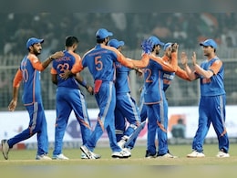 Ind vs Eng ODI: अब 10 खिलाड़ी बाहर, ये 9 जुड़े टीम से, किन्हें किया गया रिटेन, देखें अब वनडे सीरीज के लिए कैसी बदल गई टीम इंडिया Ind vs Eng ODI: अब 10 खिलाड़ी बाहर, ये 9 जुड़े टीम से, किन्हें किया गया रिटेन, देखें अब वनडे सीरीज के लिए कैसी बदल गई टीम इंडिया