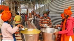 &nbsp;स्&zwj;टूडेंट ने फ्री में खाने की न&zwj;िकाली गजब तरकीब, बनाया वॉट्सऐप ग्रुप; महाकुंभ में भंडारे का रोज शेयर होता है मेन्&zwj;यू &nbsp;
