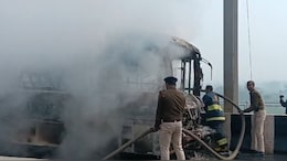 पटना के महात्मा गांधी सेतु पर जब एकाएक धू-धूकर जलने लगी बस, जान बचाने यहां-वहां भागने लगे लोग