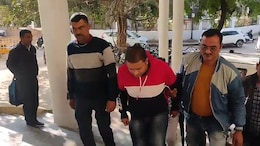 Lokayukta Raid: लोकायुक्त पुलिस ने उप यंत्री को 20,000 रिश्वत लेते रंगे हाथों पकड़ा, निर्माण कार्य के मूल्यांकन के लिए मांग रहा था पैसे