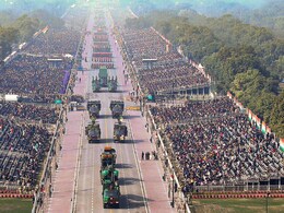 गणतंत्र दिवस परेड 2025: सरपंच, कारीगर और पैरा एथलीट... 10 हजार विशेष अतिथियों को किया गया आमंत्रित गणतंत्र दिवस परेड 2025: सरपंच, कारीगर और पैरा एथलीट... 10 हजार विशेष अतिथियों को किया गया आमंत्रित