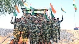 जैसलमेर में गणतंत्र दिवस का जश्न, चौकसी करते नजर आएं राजस्थान फ्रंटियर की 122 चौकियों में हजारों जवान