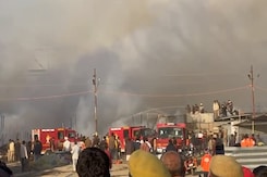 Cylinder Blast At A Tent In Maha Kumbh In Prayagraj Sparks Fire Cylinder Blast At A Tent In Maha Kumbh In Prayagraj Sparks Fire