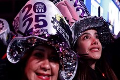 From India To The UK And Kenya To Hong Kong, Watch How World Welcomes 2025 From India To The UK And Kenya To Hong Kong, Watch How World Welcomes 2025