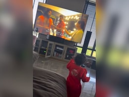 Ram Charan, Upasana Kamineni's Daughter Klin Kaara Watches Her Father On TV For The First Time Ram Charan, Upasana Kamineni's Daughter Klin Kaara Watches Her Father On TV For The First Time
