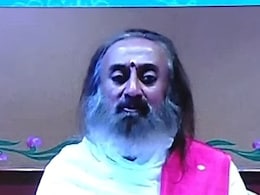 बिना कुंभ गए कैसे पाएं बराबर पुण्य, श्री श्री रविशंकर ने महाकुंभ संवाद में समझाया