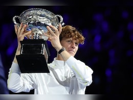 Australian Open 2025: सिनर ने जीता ऑस्ट्रेलियाई ओपन का खिताब, तोड़ा 33 साल पुराना रिकॉर्ड Australian Open 2025: सिनर ने जीता ऑस्ट्रेलियाई ओपन का खिताब, तोड़ा 33 साल पुराना रिकॉर्ड