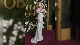 Golden Globes 2025: Pic Of Nicole Kidman Greeting Paps With <i>Namaste</i> Is Crazy Viral