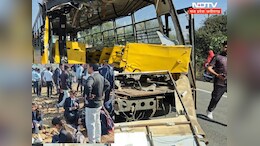 भोपाल में बड़ा सड़क हादसा,ट्रक की टक्कर से बस के उड़े परखच्चे, एक छात्र की मौत, दो गंभीर घायल