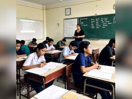 बोर्ड एग्जाम और स्ट्रेस.... फौरन करें इस हेल्पलाइन पर कॉल, मिलेगा चुटकियों में समाधान