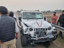 दिल्ली जा रहे मकराना के कांग्रेस विधायक जाकिर हुसैन की गाड़ी का एक्सीडेंट, दौसा के पास हुआ हादसा दिल्ली जा रहे मकराना के कांग्रेस विधायक जाकिर हुसैन की गाड़ी का एक्सीडेंट, दौसा के पास हुआ हादसा