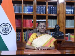 न्याय, स्वतंत्रता, समानता और बंधुत्व हमारी विरासत का हिस्सा : राष्ट्र के नाम संबोधन में बोलीं राष्ट्रपति द्रौपदी मुर्मू न्याय, स्वतंत्रता, समानता और बंधुत्व हमारी विरासत का हिस्सा : राष्ट्र के नाम संबोधन में बोलीं राष्ट्रपति द्रौपदी मुर्मू