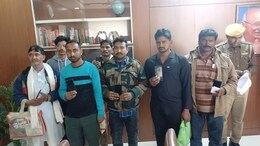 Operation Antivirus: डीडवाना पुलिस ने चोरी और गुम हुए 101 मोबाइल को किया ट्रेस, जिनके थे उन्हें वापस लौटाया