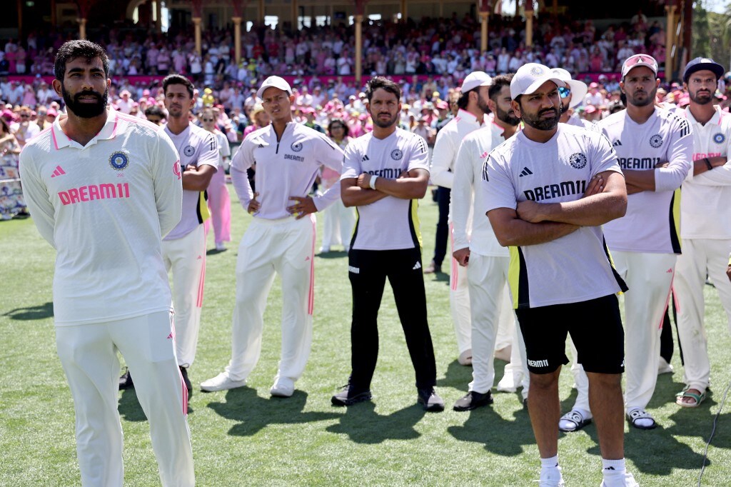 After Gavaskar's Brutal 'Not Ideal' Verdict, ICC Rates Sydney Pitch As...