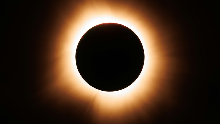 Surya Grahan Date 2025: कब लगेगा सदी का सबसे लंबा सूर्य ग्रहण, जानें तिथि और ग्रहण के दौरान खाने-पीने से जुड़ी मान्यताएं Surya Grahan Date 2025: कब लगेगा सदी का सबसे लंबा सूर्य ग्रहण, जानें तिथि और ग्रहण के दौरान खाने-पीने से जुड़ी मान्यताएं
