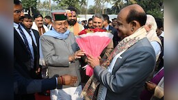 CM नीतीश ने पटना में लोकसभा अध्यक्ष ओम बिरला से मुलाकात की
