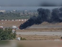 Coast Guard Chopper Crashes In Gujarat's Porbandar, 3 Dead Coast Guard Chopper Crashes In Gujarat's Porbandar, 3 Dead