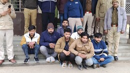 भरतपुर के शातिर चोरों की गैंग का भंडाफोड़, कपड़े के कारोबार में हुआ घाटा तो शुरू की चोरी, 80 लाख रुपए की चोरी का खुलासा
