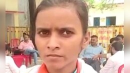 पुलिसकर्मी को चप्पल से पीटने पर मचा था बवाल, फिर चर्चा में आईं चित्रकूट नगर परिषद अध्यक्ष