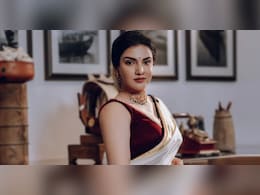 Malayalam Actress Honey Rose Accuses Man Of Stalking, Outraging Her Modesty Malayalam Actress Honey Rose Accuses Man Of Stalking, Outraging Her Modesty