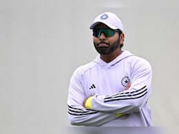 Rohit Sharma: रोहित शर्मा ने किसके कहने पर ऑस्ट्रेलिया में नहीं लिया संन्यास? नाम आया सामने Rohit Sharma: रोहित शर्मा ने किसके कहने पर ऑस्ट्रेलिया में नहीं लिया संन्यास? नाम आया सामने