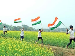 Republic Day 2025: Wishes, Quotes, Messages To Share With Friends And Family Republic Day 2025: Wishes, Quotes, Messages To Share With Friends And Family