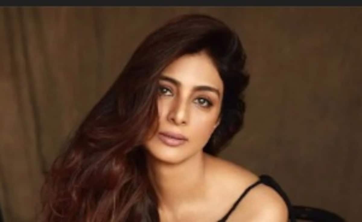 7 लग्जरी कार और खूबसूरत बंगले की मालकिन हैं तब्बू, कई प्रॉपर्टी में किया है इनवेस्ट, सालाना कमाती हैं इतने करोड़