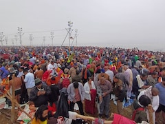 महाकुंभ में जाकर जरूर करें ये उपाय, दूर होगी पितरों की नाराजगी, घर में होंगी खुशियां अपार