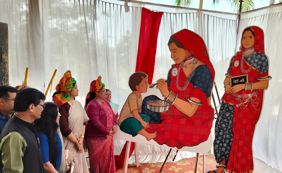 MP Anganwadi: 12670 से अधिक मिनी आंगनवाड़ियां बनीं पूर्ण आंगनवाड़ी, WCD मंत्री ने लॉन्च किया Mascot
