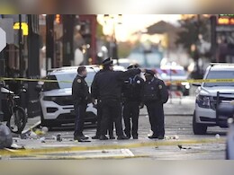 अमेरिका में नए साल के जश्न के दौरान बेकाबू हुए ट्रक का क्या है ISIS कनेक्शन, FBI के भी क्यों उड़े होश, पढ़ें हर एक बात  अमेरिका में नए साल के जश्न के दौरान बेकाबू हुए ट्रक का क्या है ISIS कनेक्शन, FBI के भी क्यों उड़े होश, पढ़ें हर एक बात