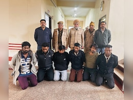 श्रीगंगानगर में ड्रग्स तस्करों के खिलाफ पुलिस की बड़ी कार्रवाई, दबिश देकर अलग-अलग जगह से 71 लोगों को पकड़ा