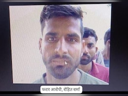 रतलाम में मसाज करवाते रहे  पुलिस वाले ! चकमा देकर आरोपी हो गया फरार, SP ने लिया ये एक्शन  