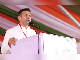 "विधायक ने कलेक्टर का भ्रष्टाचार पकड़ा है, BJP की सरकार..." PCC चीफ ने दिखाए तीखे तेवर "विधायक ने कलेक्टर का भ्रष्टाचार पकड़ा है, BJP की सरकार..." PCC चीफ ने दिखाए तीखे तेवर