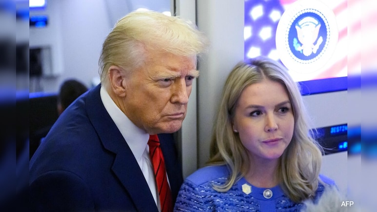 'खूबसूरत चेहरा, मशीन गन जैसे होंठ'... 79 साल के ट्रंप की 28 साल की प्रेस सेक्रेटरी को लेकर फिसली जुबान