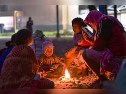 Rajasthan weather: घने कोहरे के आगोश में छिपा राजस्थान, शीतलहर की चपेट में कई जिले, जानें मौसम का ताजा हाल Rajasthan weather: घने कोहरे के आगोश में छिपा राजस्थान, शीतलहर की चपेट में कई जिले, जानें मौसम का ताजा हाल