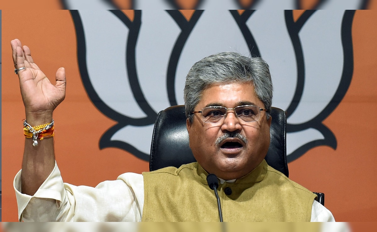 अंकिता भंडारी हत्‍याकांड में लगाए गए आरोपों पर दुष्यंत गौतम पहुंचे कोर्ट, ठोका 2 करोड़ का मानहानि का दावा  