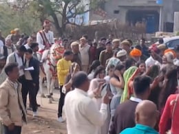 With 200 Cops As Security, Dalit Groom Rides Horse To Bride's House In Rajasthan With 200 Cops As Security, Dalit Groom Rides Horse To Bride's House In Rajasthan