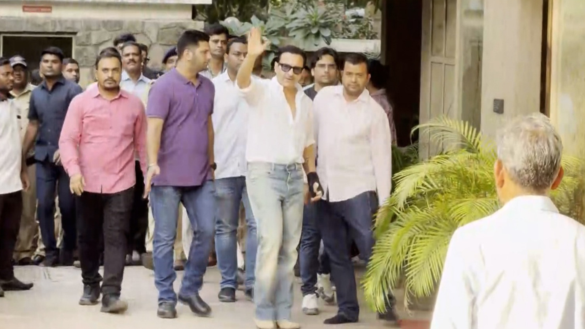 Saif Ali Khan Waves To Fans After Hospital Discharge