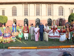 From Mysore Pak To Murukku: A Look At The Menu For President Murmu's Republic Day Reception From Mysore Pak To Murukku: A Look At The Menu For President Murmu's Republic Day Reception