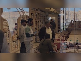 जैसलमेर के फेमस आर्ट एंड क्राफ्ट शोरूम पर GST का छापा, स्वर्णनगरी के कारोबारियों में मची हड़कंप