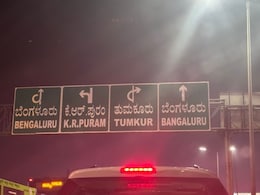 "Bengaluru And Bangaluru Are Different Cities," Internet Reacts After Seeing Confusing Traffic Sign "Bengaluru And Bangaluru Are Different Cities," Internet Reacts After Seeing Confusing Traffic Sign