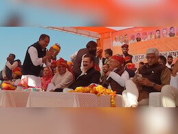 धौलपुर में महाराणा प्रताप की मूर्ति का अनावरण, गिर्राज सिंह मलिंगा को लेकर धौलपुर SP पर बरसे कई दिग्गज नेता धौलपुर में महाराणा प्रताप की मूर्ति का अनावरण, गिर्राज सिंह मलिंगा को लेकर धौलपुर SP पर बरसे कई दिग्गज नेता