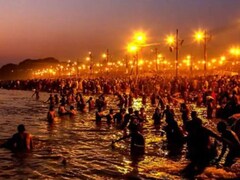Mahakumbh 2025 : कुंभ मेले में निकाली गयी 'शाकाहारी फेरी', गूंजा शाकाहार का संदेश