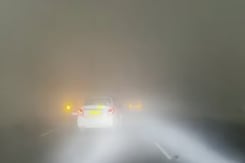 Dense Fog Envelops Delhi-NCR Again, AQI Drops To "Severe" Category Dense Fog Envelops Delhi-NCR Again, AQI Drops To "Severe" Category
