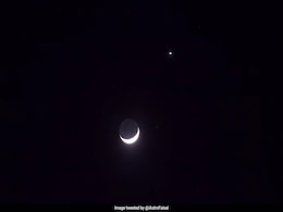 Stargazers Treated To Stunning Celestial Scene As Venus Appears Beside Crescent Moon. See Pics Stargazers Treated To Stunning Celestial Scene As Venus Appears Beside Crescent Moon. See Pics