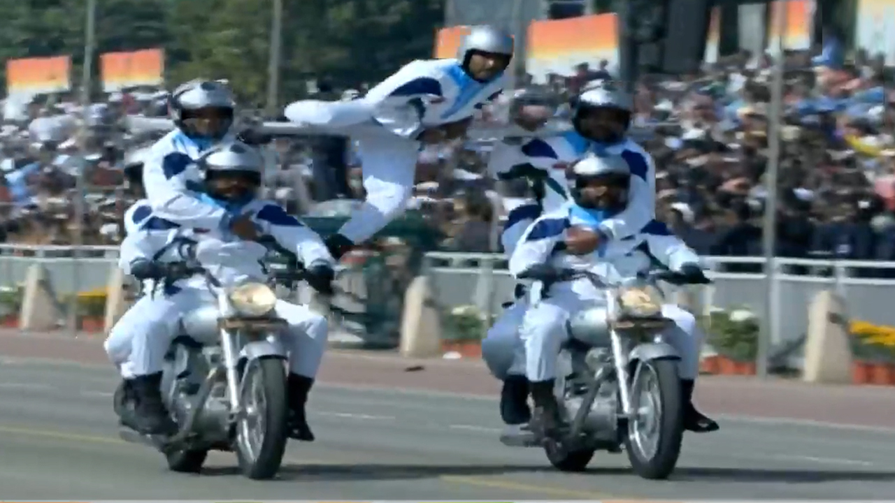 Republic Day 2025: A 'Dare Devil' Display At Kartavya Path