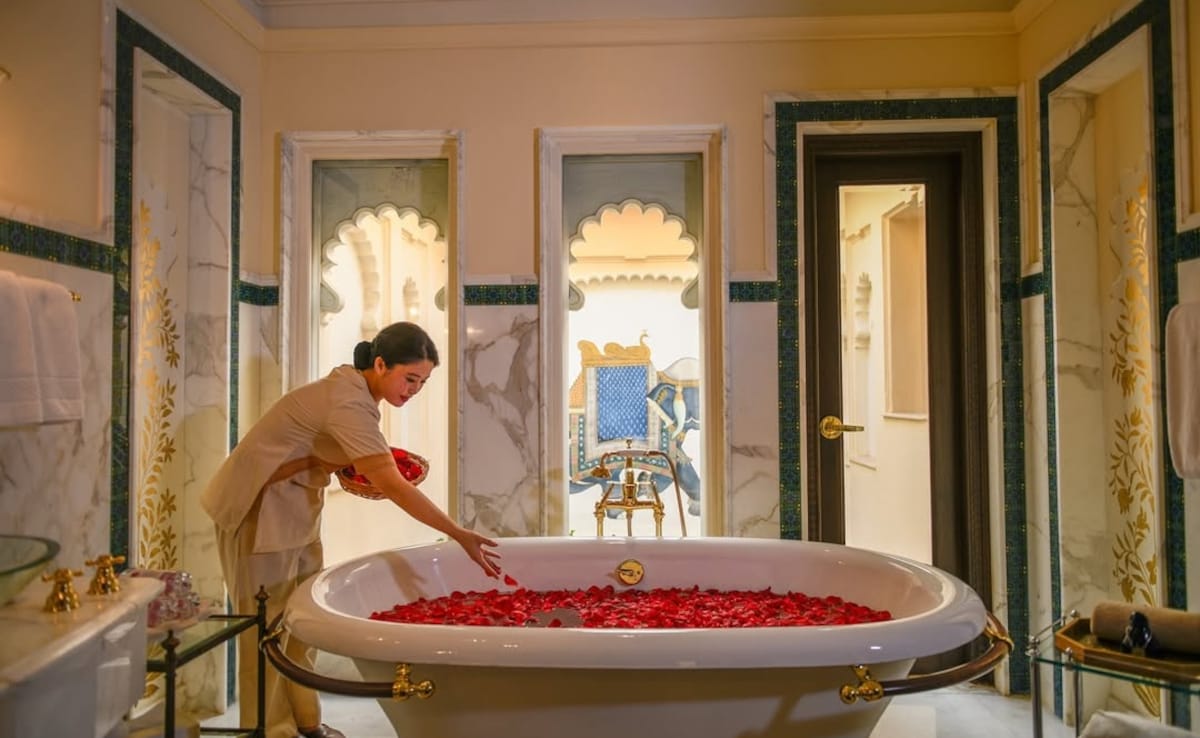 Indulge in regality without a care in the world at The Oberoi Udaivilas. Photo: Instagram/theoberoiudaivilas