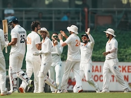 Ranji Trophy : रोहित शर्माचे पुनरागमन फेल, जम्मू काश्मीरकडून गतविजेत्या मुंबईचा धक्कादायक पराभव Ranji Trophy : रोहित शर्माचे पुनरागमन फेल, जम्मू काश्मीरकडून गतविजेत्या मुंबईचा धक्कादायक पराभव